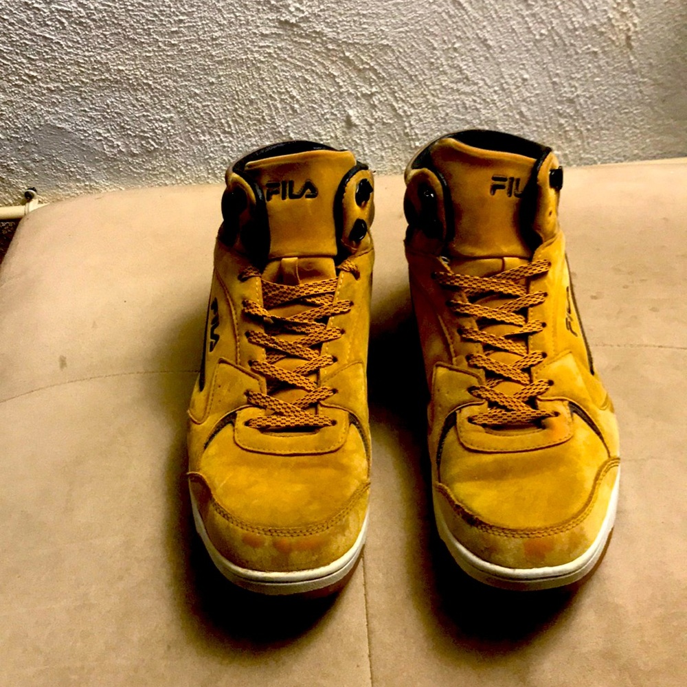 Fila high top shoes size 11 1/2